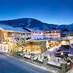 Romantikhotel Zell Am