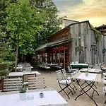 Romantikhotel Zell Am 4*
