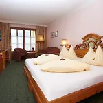 Отель Romantikhotel Zell Am Целль-ам-Зе