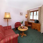 Romantikhotel Zell Am Отель Целль-ам-Зе