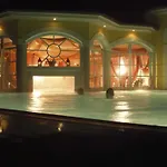 Romantikhotel Zell Am Отель Целль-ам-Зе