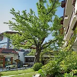 Hotel Romantikhotel Zell Am 4*