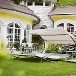 Romantikhotel Zell Am