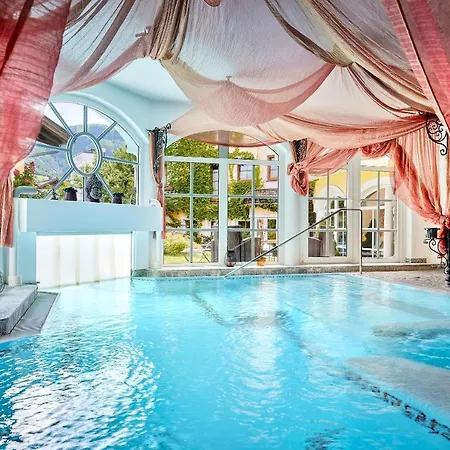 Romantikhotel Zell Am Hotel