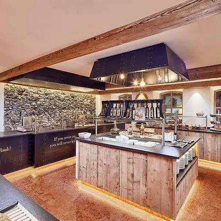 Romantikhotel Zell Am Hotel Zell am See