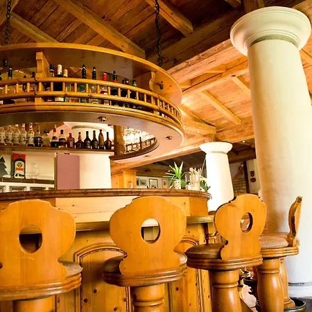 Hotel Romantikhotel Zell Am 4*