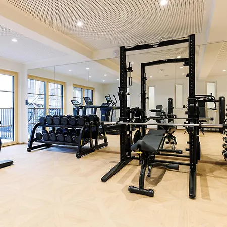 Hotel Romantikhotel Zell Am 4*