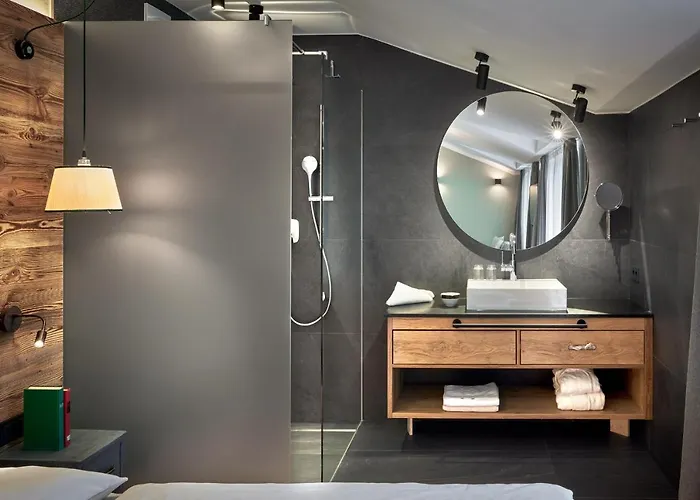 Romantikhotel Zell Am Hotel 4*