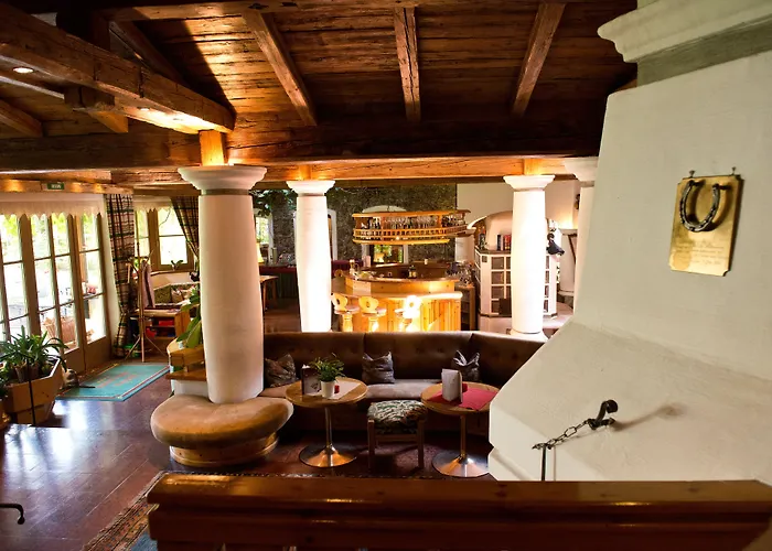 Hotel Romantikhotel Zell Am 4*
