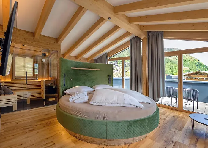 رومانتيكهوتيل زيل آم سي فندق 4*