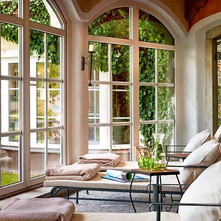 Romantikhotel Zell Am 4* Целль-ам-Зе