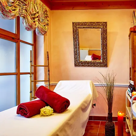 Romantikhotel Zell Am Отель