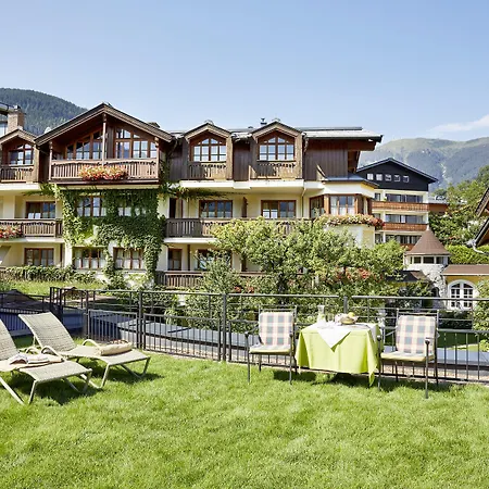 Romantikhotel Zell Am Отель Целль-ам-Зе